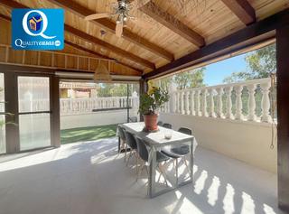 Reihenhaus in Monte Faro-Altomar II. Adosado en venta en gran alacant, 4 dormitorios.