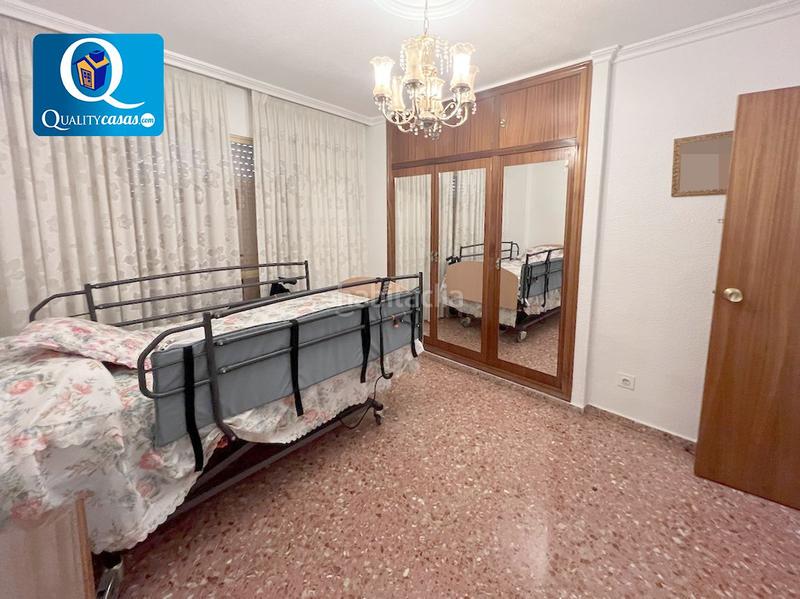 Foto be3fbd8a-b637-4179-a410-4a8c8c403e3b. Pis amb calefacció aparcament a Xixona