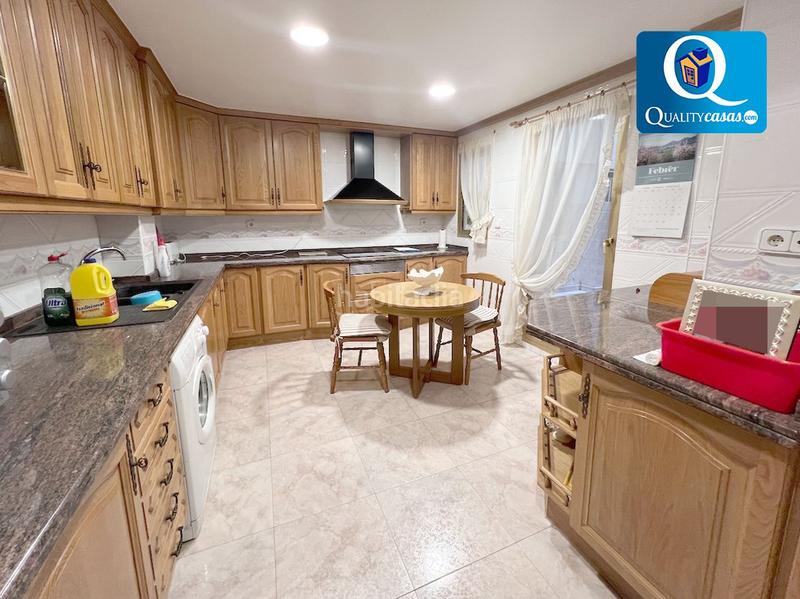 Foto dbc3f0bf-3339-4461-b0de-0427d107f618. Pis amb calefacció aparcament a Xixona