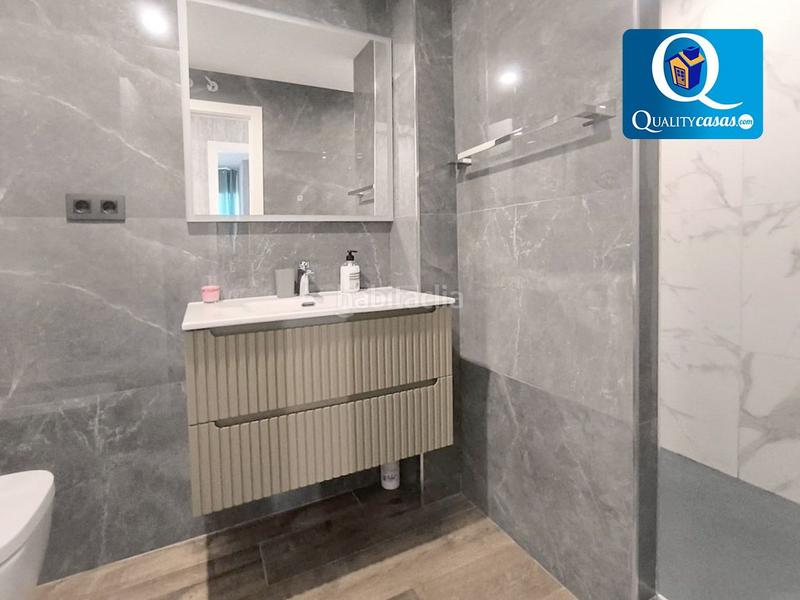 Foto b770d168-1fc9-4645-bc4e-6c74615b313c. Etagenwohnung mit heizung in Mercado Alicante