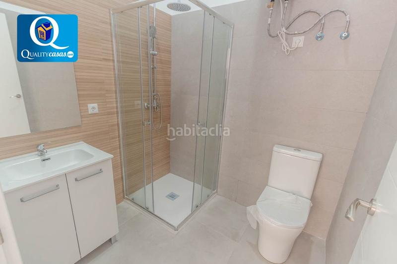 Foto e00c40da-7f60-4512-941d-6f005d1a1e02. Pis a Florida Baja Alicante