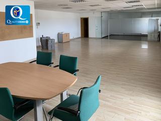 Büro in Jubalcoi. Oficina en venta en polígonos  torrellano, 3 dormitorios.