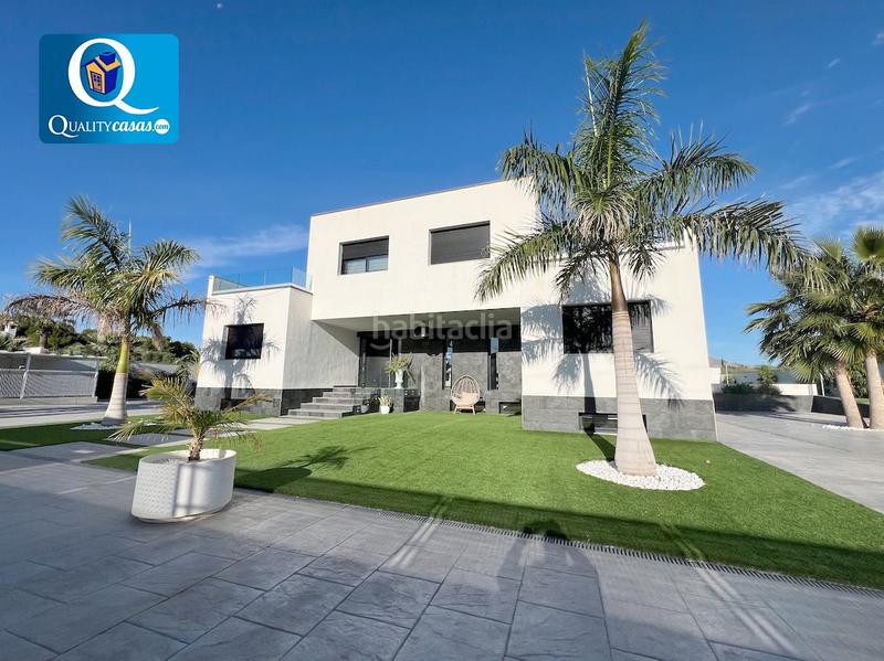 Foto 4d4d86ca-dab6-4811-b1bf-7a5a981def95. Chalet with heating parking in Almajada-Ravel Mutxamel