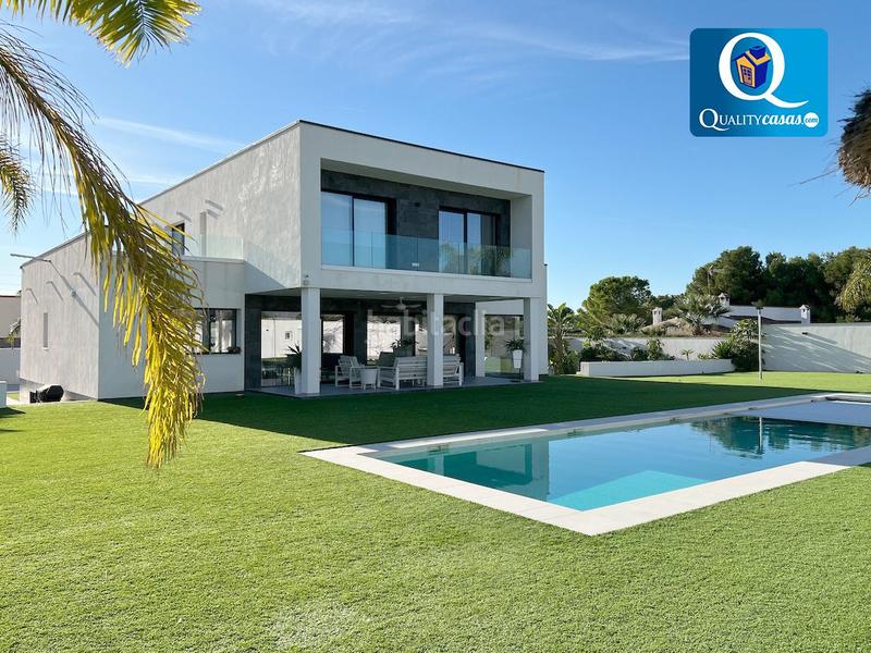 Foto 70de92e8-4d2a-4d87-8a29-9d3afde827e9. Chalet with heating parking in Almajada-Ravel Mutxamel