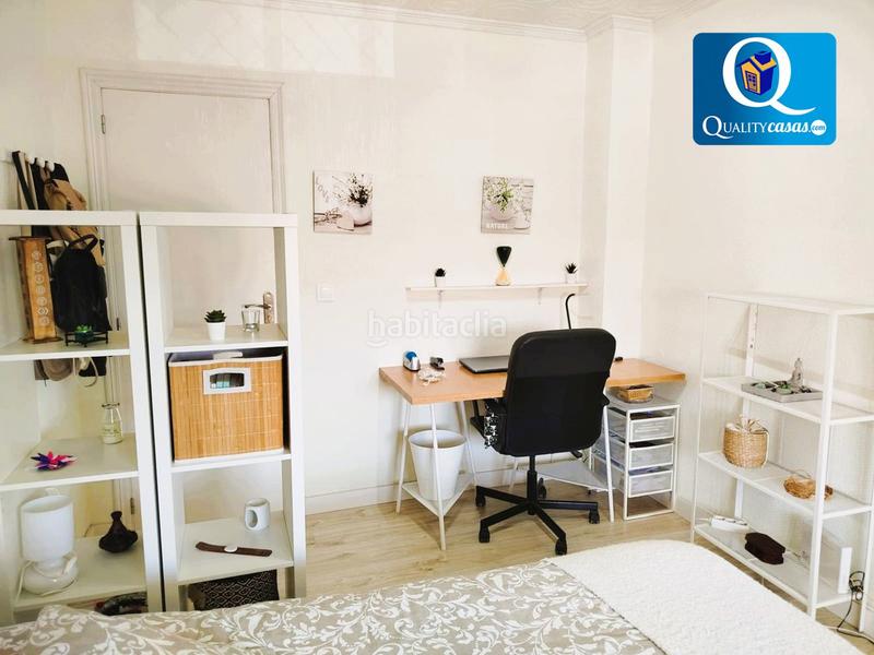 Foto 4bea1c06-cd32-4548-beb3-7d9aafafa720. Piso  en venta en los angeles, 3 dormitorios. en Alicante