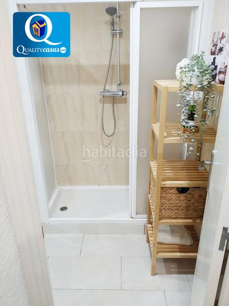 Foto 7d54f99f-01d4-4271-868f-c16ef075ff1c. Piso  en venta en los angeles, 3 dormitorios. en Alicante