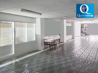 Locale commerciale in Florida Alta