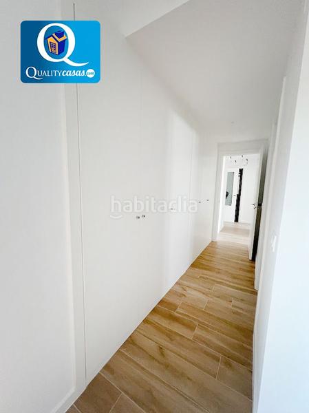 Foto 5c4d2cee-16ae-4fea-806a-9ea487f03c9b. Alquiler apartamento  en alquiler en playa san juan, 3 dormitorios. en Alicante