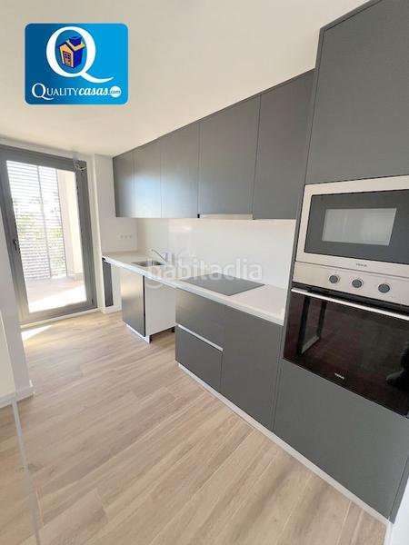 Foto 52ad8df9-85b7-4b82-b206-541b9bc3a52c. Location appartement avec chauffage parking piscine dans Alicante