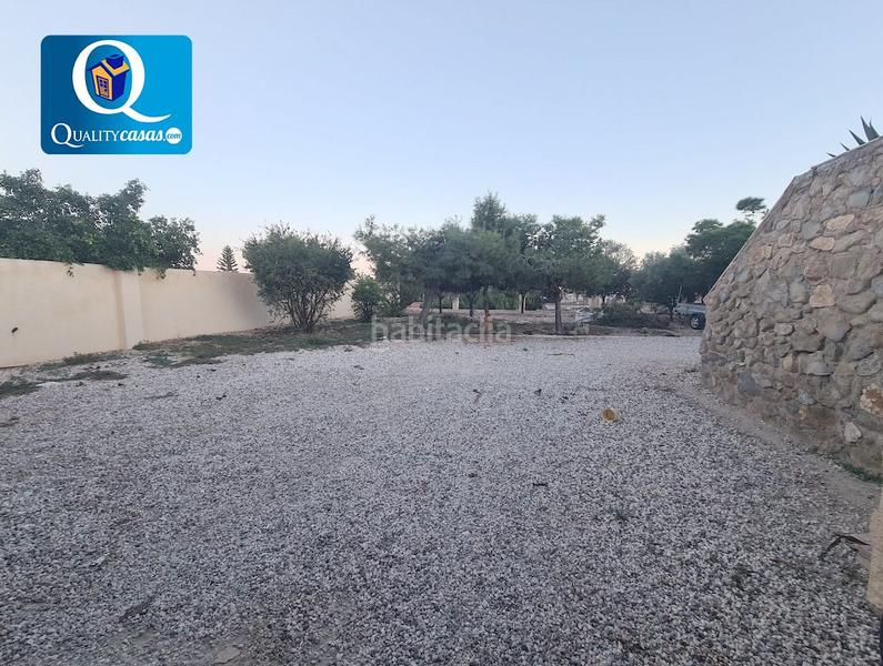 Foto 60458970-88a0-45f8-9f41-758f9251c810. Chalet avec chauffage parking dans Montnegre Alicante