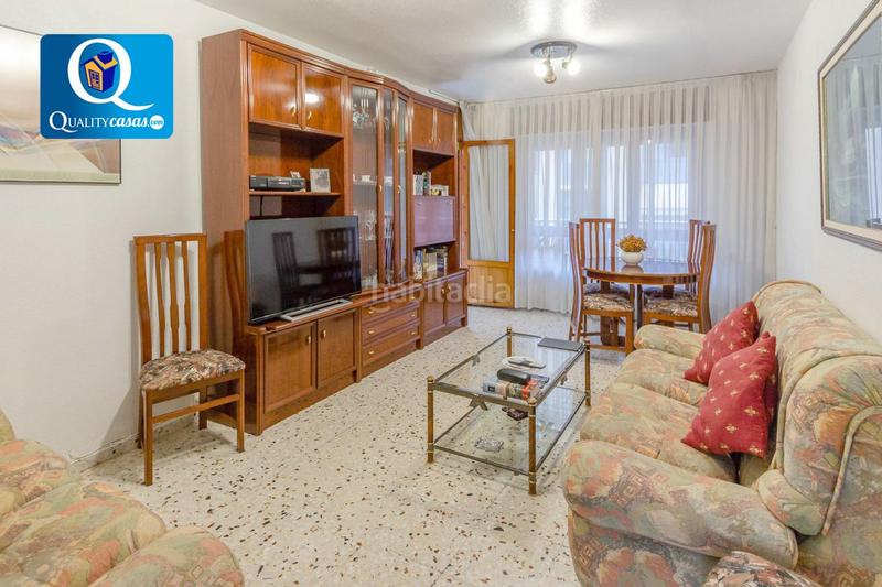 Foto f439494e-15dc-4d32-bda2-46ce06c4d1e8. Pis amb calefacció a Campello Pueblo Campello (el)