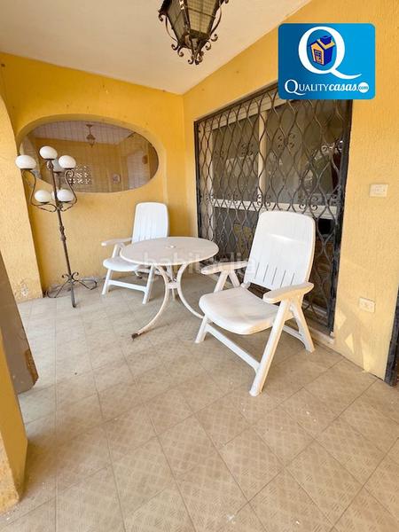 Foto 45dc4b78-e7a7-4d15-b791-41b99c336900. Casa adossada amb aparcament piscina a Pueblo Acantilado-Lanuza Campello (el)