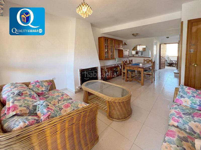 Foto 531779a5-9666-4b86-91ce-8251f862fa87. Casa adossada amb aparcament piscina a Pueblo Acantilado-Lanuza Campello (el)