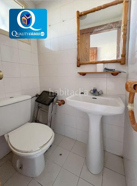 Foto f2820988-58a3-4c0c-8177-d751ba0580cd. Casa adossada amb aparcament piscina a Pueblo Acantilado-Lanuza Campello (el)