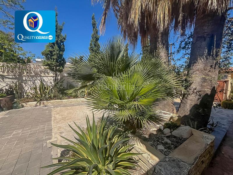 Foto 697f1d81-308a-4170-a9bb-349885723c04. Chalet con parcheggio in La Font-Mezquitas San Juan de Alicante