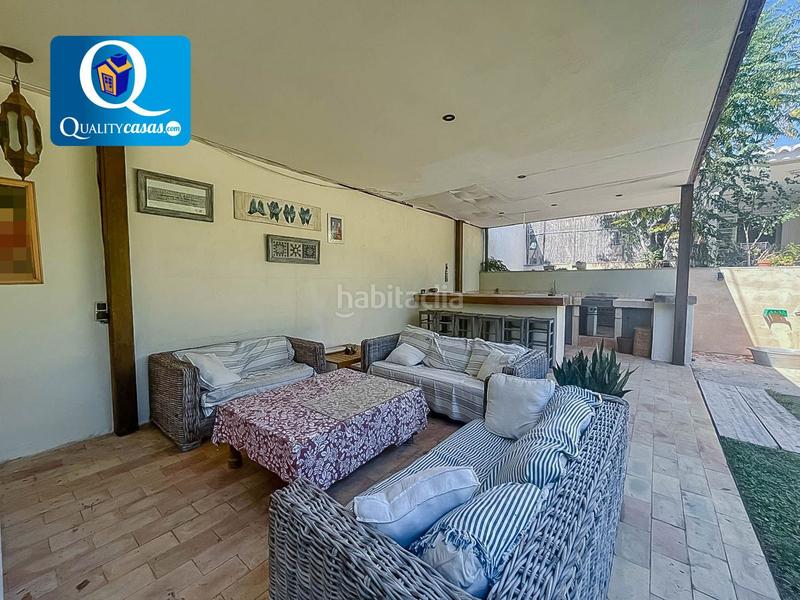 Foto b715bbb5-8ac7-453c-bf68-984b2cf82927. Chalet con parcheggio in La Font-Mezquitas San Juan de Alicante