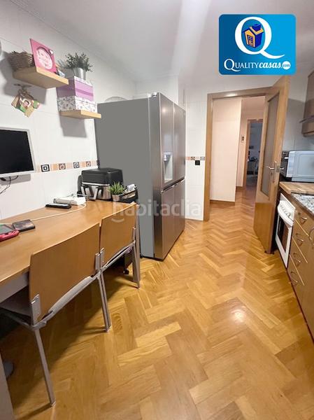 Foto 77409551-ede8-428e-a476-e8bf08daae0e. Piso  en venta en carolinas pla, 3 dormitorios. en Alicante