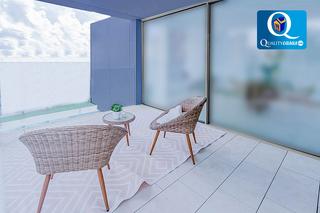 Miete Dachwohnung in Campello Playa. Atico en alquiler en campello e, 2 dormitorios.