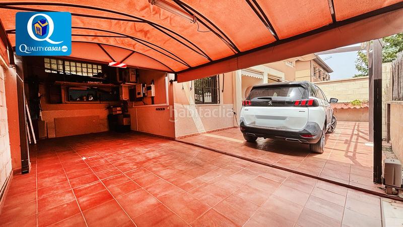 Foto 261abcd3-8407-4a41-b1d6-d86bdfc27e5e. Reihenhaus mit heizung parking pool in Almajada-Ravel Mutxamel