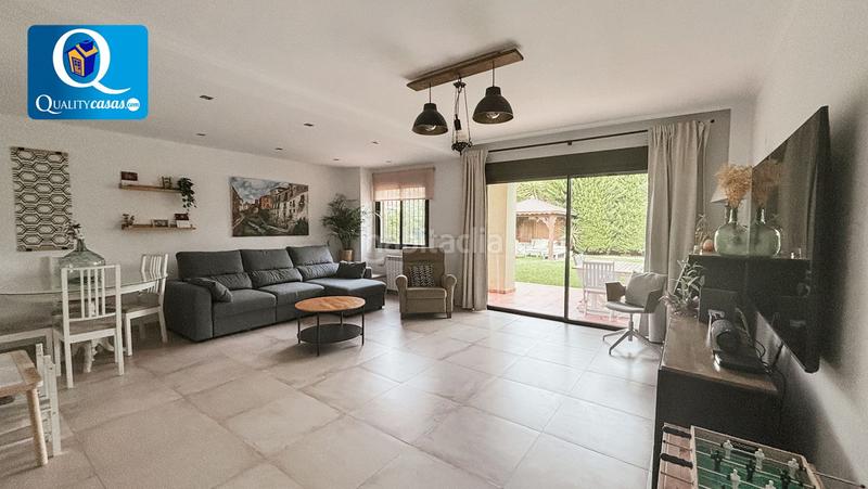 Foto 91f72f2e-d60a-400e-8120-9366ac5c7945. Reihenhaus mit heizung parking pool in Almajada-Ravel Mutxamel