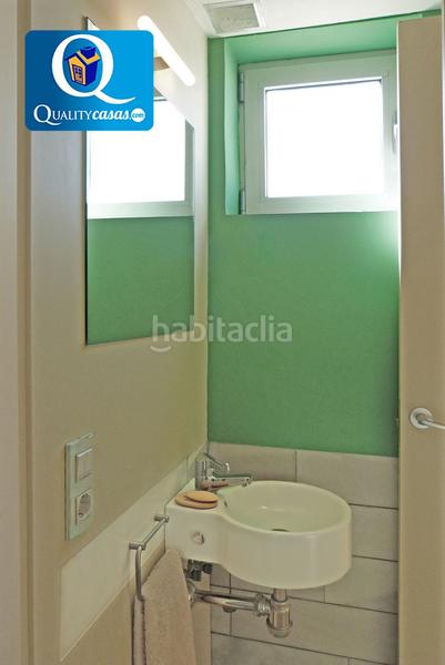 Foto 9495a0b4-92c6-43dc-8534-09c5c4cb22ea. Casa adossada a Tabarca Alicante