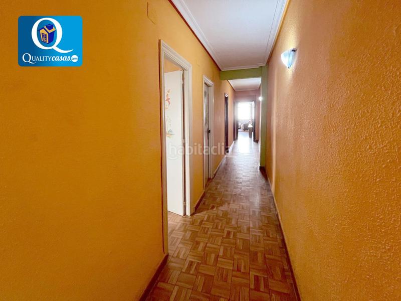 Foto decaed21-0e03-4473-b024-430aa09dd171. Àtic amb calefacció a Florida Alta Alicante