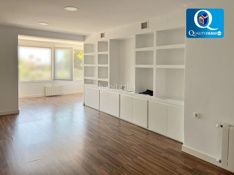 Foto 17e5809b-5275-4df8-b31a-11945c5d7b1f. Pis amb calefacció aparcament piscina a Cabo de las Huertas Alicante