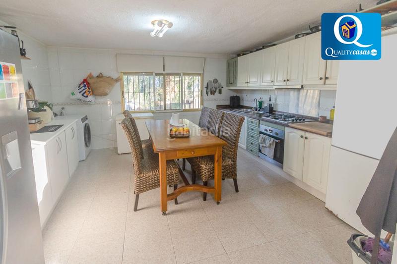 Foto 77f8bf45-fb51-414f-adc4-3f247640cc1b. Chalet mit parking in La Alcoraya Alicante