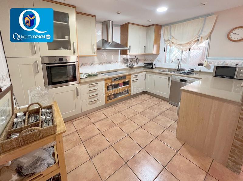 Foto 69ce3315-7ab5-40d0-bfba-e487ef6712bd. House with parking pool in Albufereta Alicante