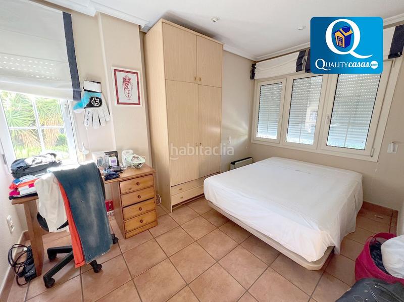 Foto 73258e30-4bfd-47b1-8c05-a9c6a94b03c1. House with parking pool in Albufereta Alicante