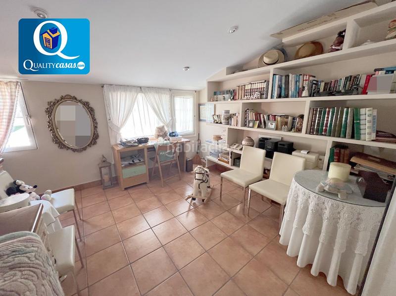 Foto 8e4be658-d461-46bd-972b-5fdaed687559. House with parking pool in Albufereta Alicante