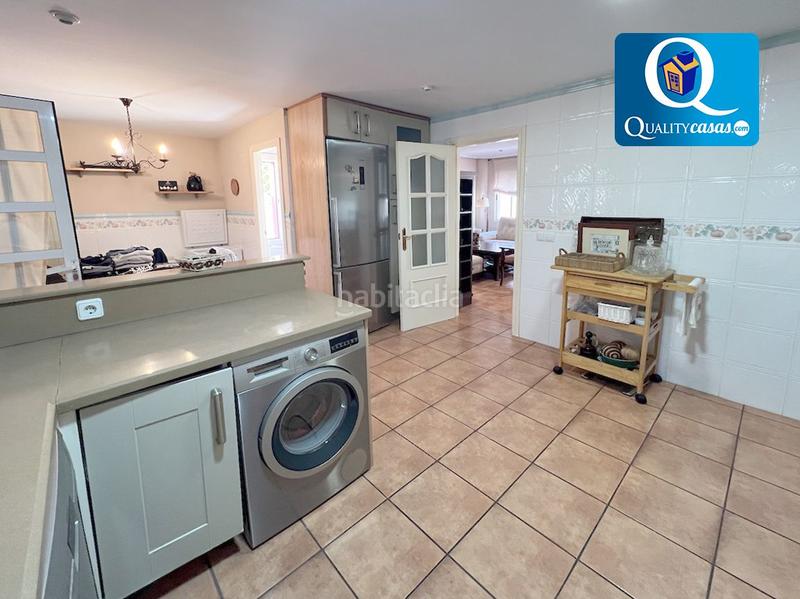 Foto e8040a33-c6b5-4f79-aca2-1fe280f2f545. House with parking pool in Albufereta Alicante