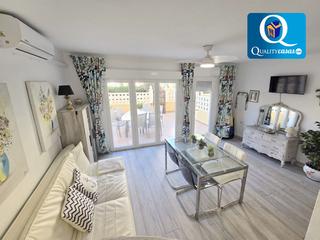 Maison jumelée à Pueblo Español-Coveta Fumá. Adosado en venta en el amerador, 3 dormitorios.