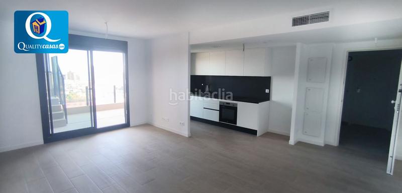 Foto ed4b312f-34f6-4664-a24b-9b72ea095160. Dachwohnung mit parking pool in Campello Playa Campello (el)