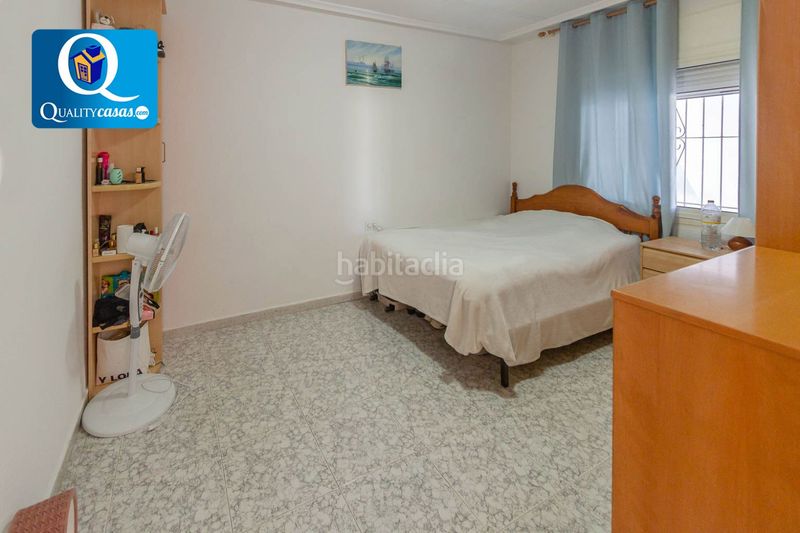 Foto cc341e5f-73dd-4f78-aa2c-8a01fdd12628. Casa amb calefacció aparcament a Rebolledo Alicante