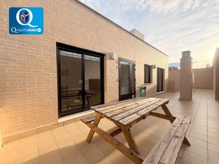 Dachwohnung en Norte. Atico en venta en centro, 2 dormitorios.