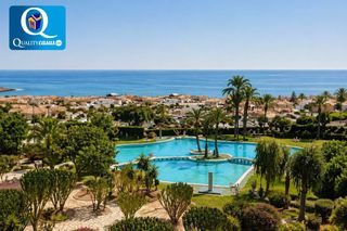 Appartement à Pueblo Español-Coveta Fumá. Piso en venta en playa  campelloplaya, 3 dormitorios.