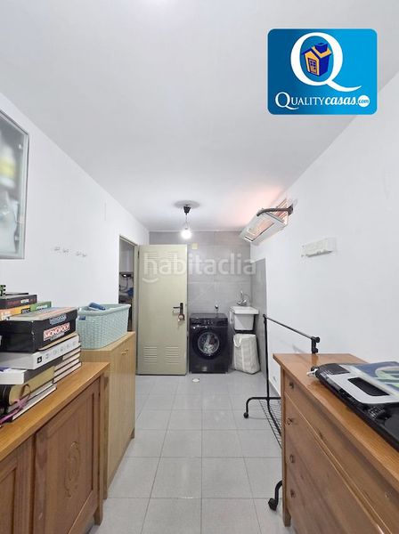 Foto 46fb4dbf-0cfb-461e-8d60-b74290c251ba. Casa amb aparcament piscina a Tómbola Alicante