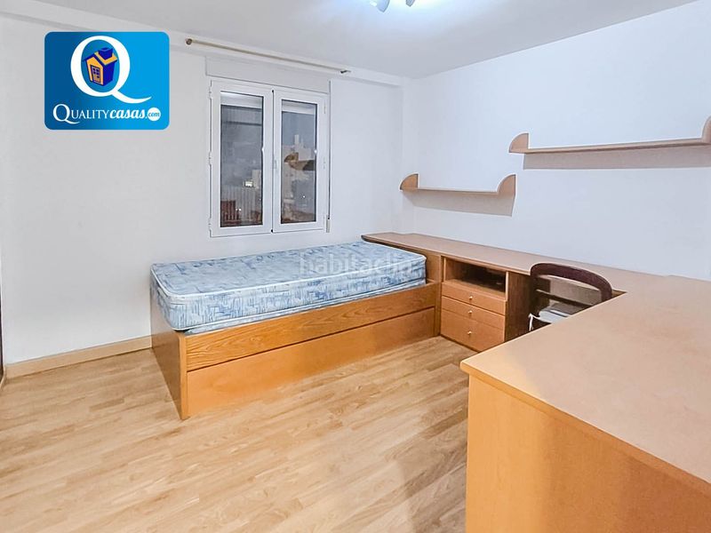 Foto 263f1eb5-01e3-498c-8975-ec64ca573254. Pis amb calefacció piscina a Alipark Alicante