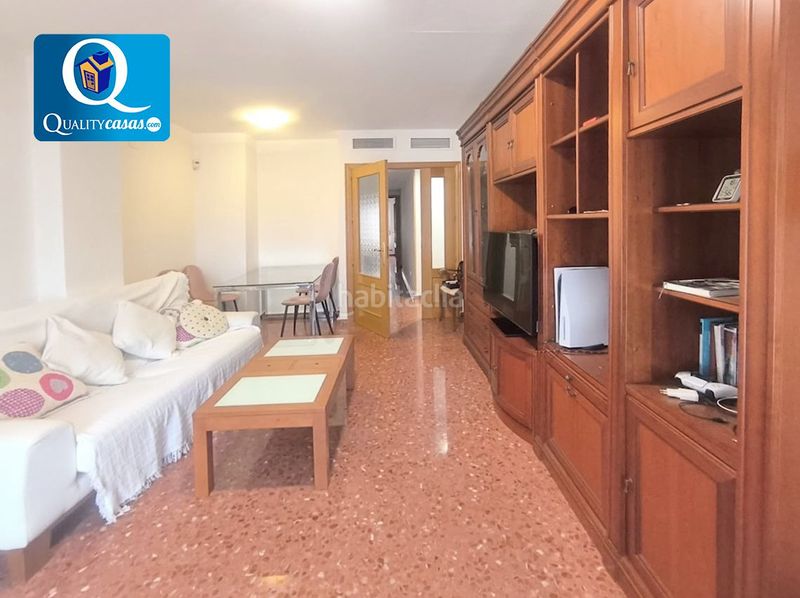 Foto 052f0bfd-8fa5-49fb-8482-66ee19d5daa1. Pis amb calefacció aparcament a Florida Baja Alicante