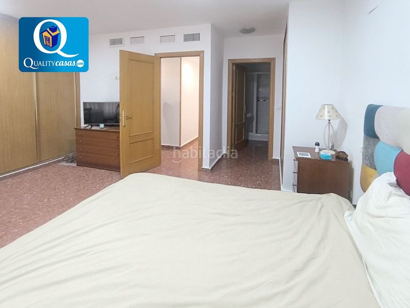 Foto e01a52b6-b64e-4dda-998f-c8a817a11805. Pis amb calefacció aparcament a Florida Baja Alicante