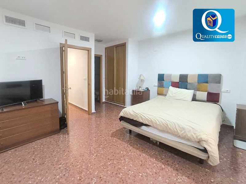 Foto f6e9929c-187f-4bab-95b3-454f09692a10. Pis amb calefacció aparcament a Florida Baja Alicante