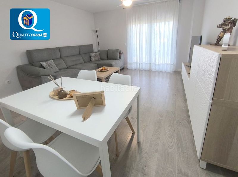 Foto 0c7dc31a-5582-4a8d-b919-e06cb98f508f. Pis amb aparcament a Novelda