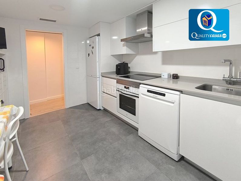 Foto 0f9a46fc-9254-4195-9109-b70b2c5903fe. Pis amb aparcament a Novelda