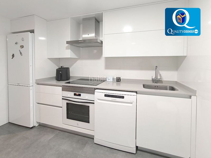 Foto 4dd3c402-4693-4f0e-9b38-88b336fc8df4. Pis amb aparcament a Novelda