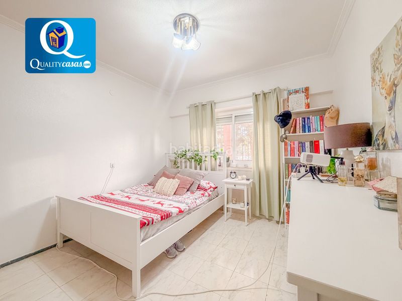 Foto 9ee67f31-2367-4122-a6eb-cf2132552ede. Xalet amb calefacció aparcament a Busot