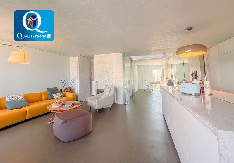 Foto 653661e3-a5de-4cd6-8e2d-ac24de9b4132. Àtic amb calefacció aparcament piscina a Albufereta Alicante