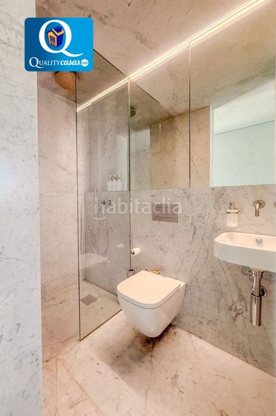 Foto d1b1a845-fc64-41bd-a10d-e331d77972c8. Àtic amb calefacció aparcament piscina a Albufereta Alicante