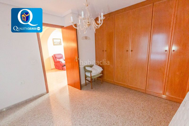 Foto 70d3e22b-785b-4ce3-893f-da05f341e181. Pis amb aparcament a Xixona