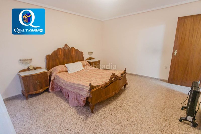 Foto cadfe8d9-e85e-4ed1-baa6-aafab525f820. Pis amb aparcament a Xixona